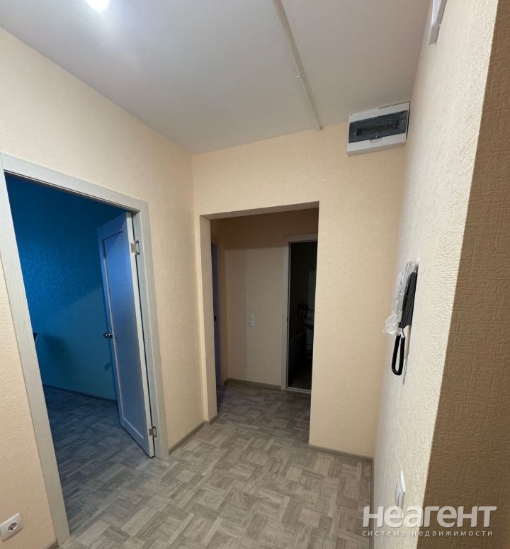 Продается 2-х комнатная квартира, 60 м²