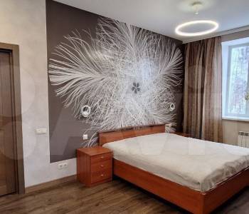 Продается Многокомнатная квартира, 93,2 м²