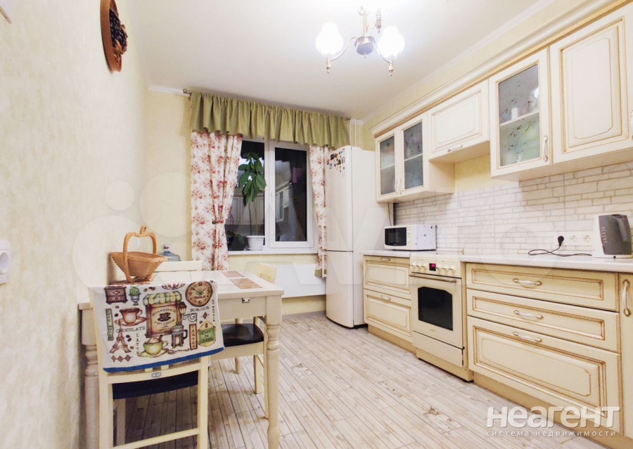 Продается 2-х комнатная квартира, 58,9 м²