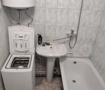 Продается 3-х комнатная квартира, 58 м²