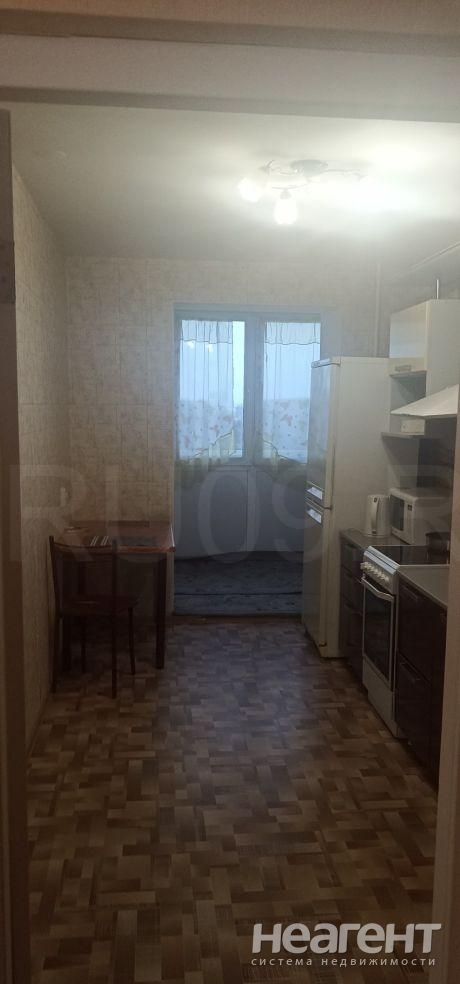 Продается 1-комнатная квартира, 41 м²