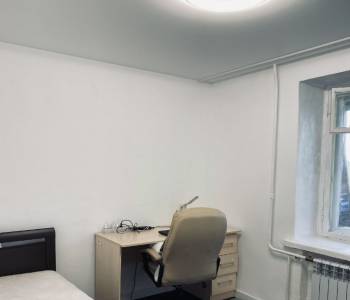 Продается Многокомнатная квартира, 72 м²