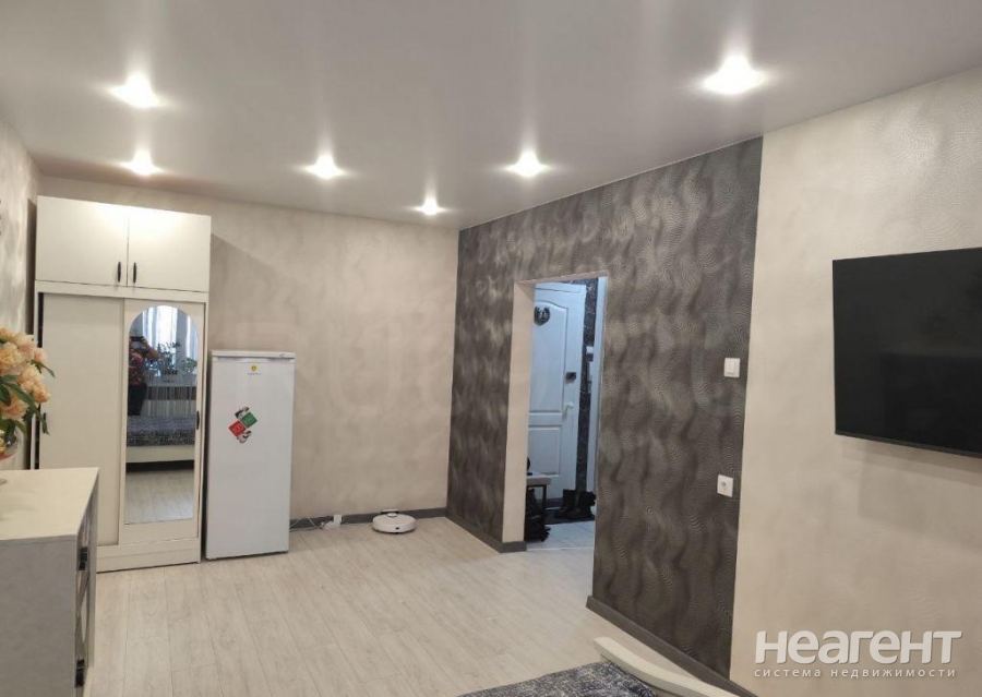 Продается 1-комнатная квартира, 34 м²