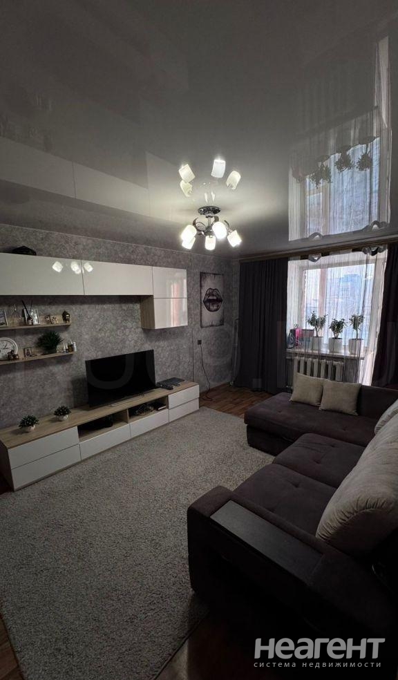 Продается 1-комнатная квартира, 35 м²