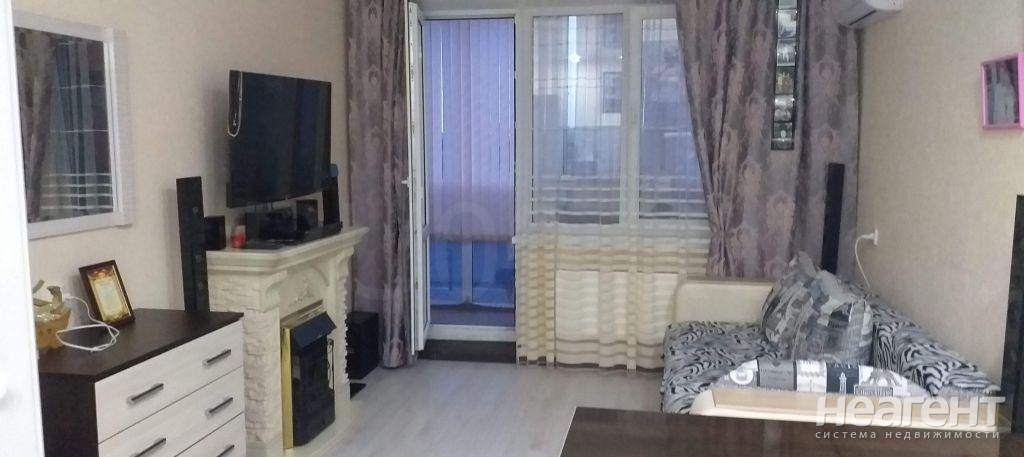 Продается 1-комнатная квартира, 34 м²