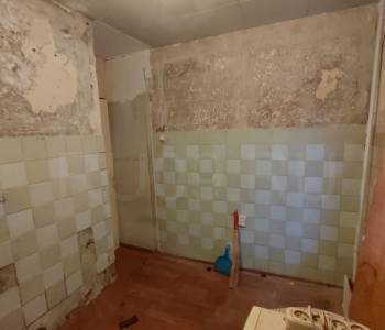 Продается Многокомнатная квартира, 58 м²