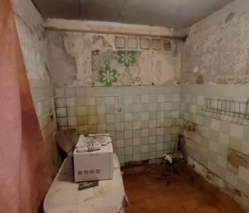 Продается Многокомнатная квартира, 58 м²