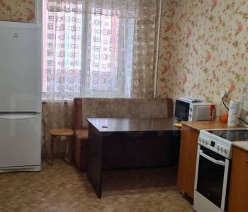 Сдается 2-х комнатная квартира, 63 м²