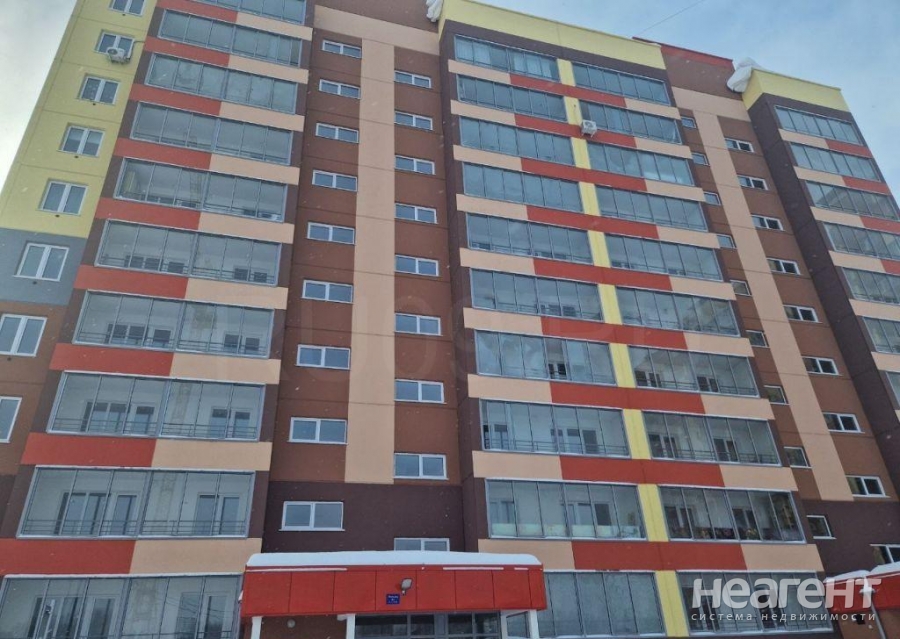 Продается Многокомнатная квартира, 103 м²