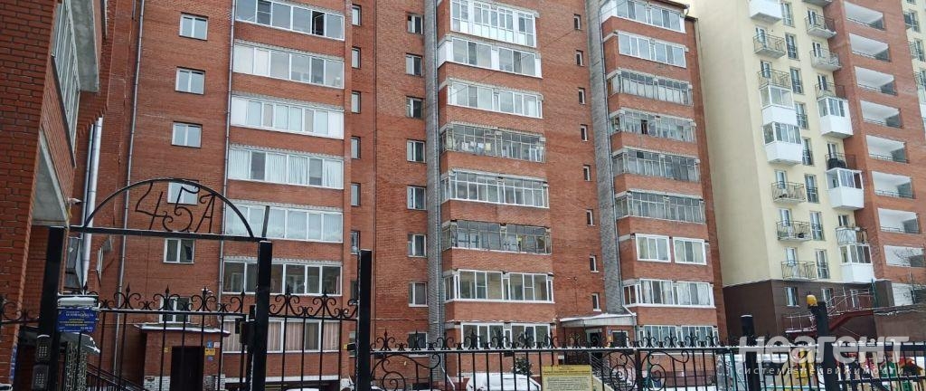 Продается 1-комнатная квартира, 38 м²