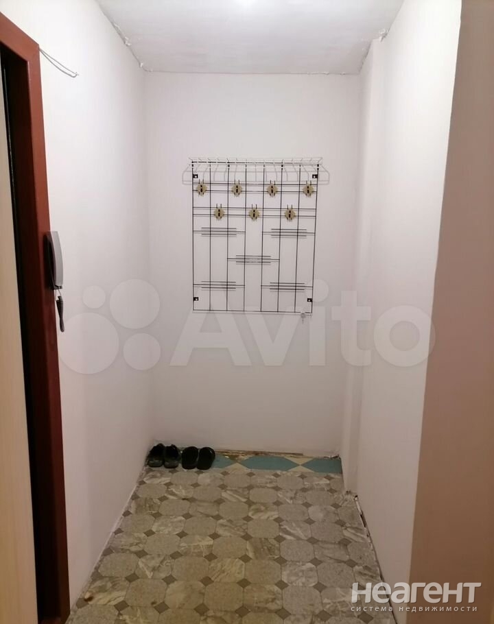 Продается 1-комнатная квартира, 29,9 м²