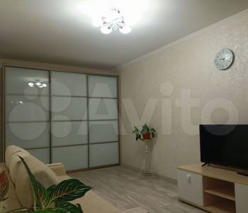 Продается 1-комнатная квартира, 39,5 м²