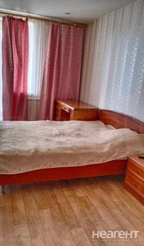 Продается 1-комнатная квартира, 49 м²