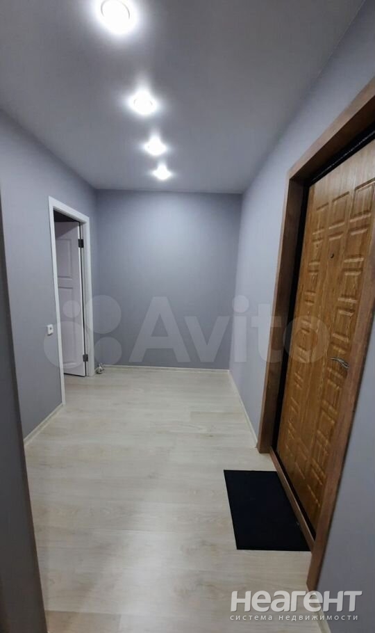 Продается 1-комнатная квартира, 41,4 м²