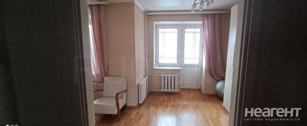 Сдается Многокомнатная квартира, 117 м²