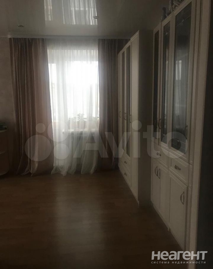 Продается Многокомнатная квартира, 702 м²