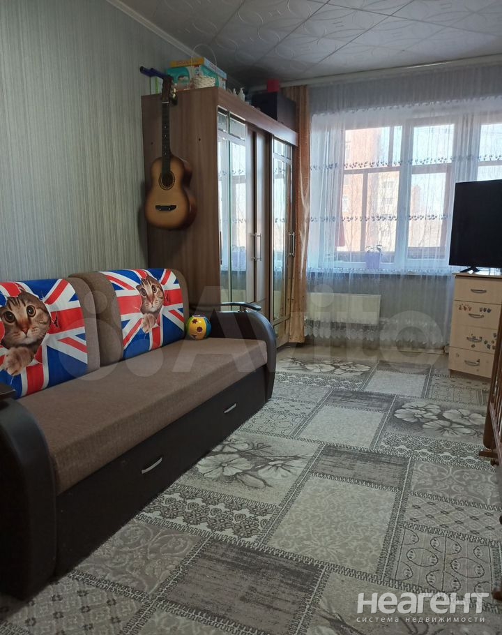 Продается 1-комнатная квартира, 37,8 м²