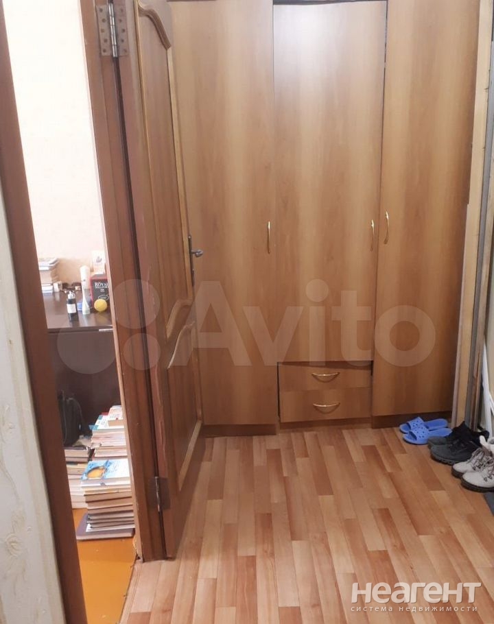 Продается 1-комнатная квартира, 35 м²