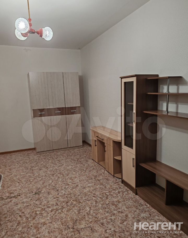 Сдается 1-комнатная квартира, 44 м²