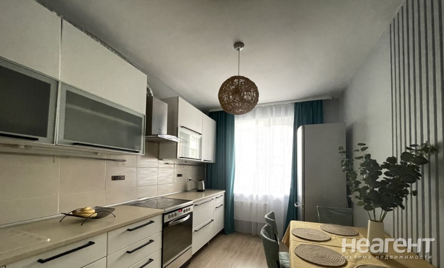 Сдается 2-х комнатная квартира, 59 м²