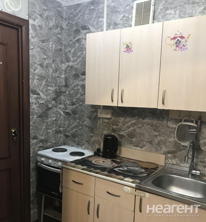 Продается 1-комнатная квартира, 18 м²