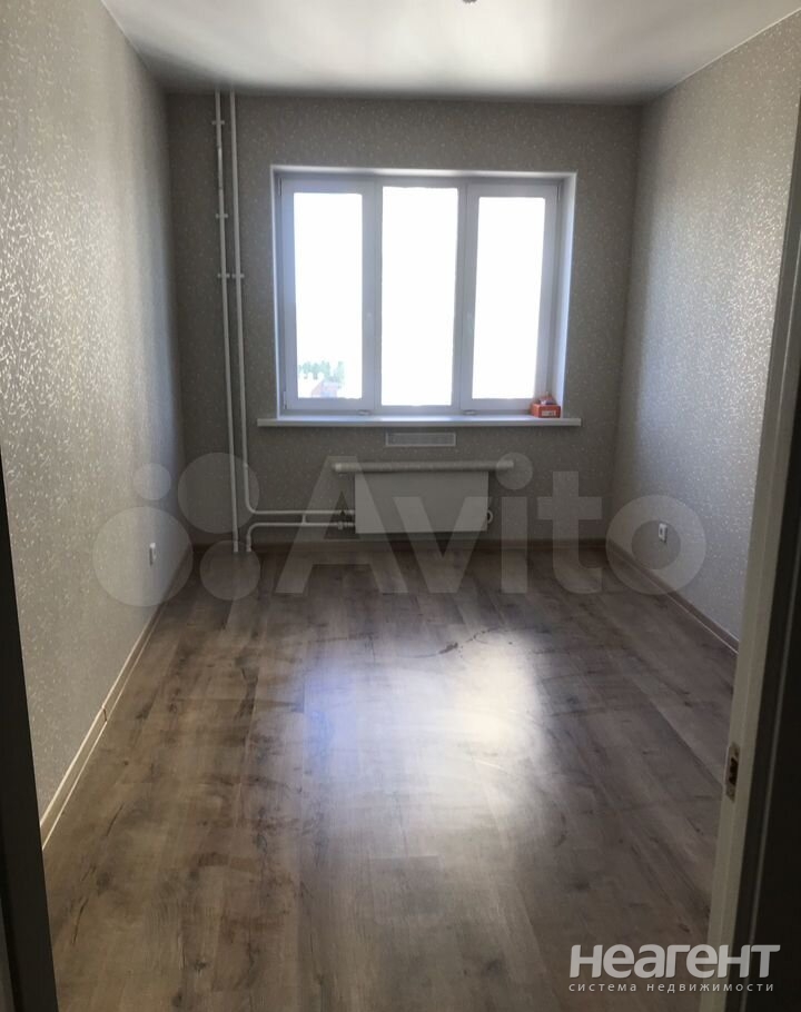 Продается 1-комнатная квартира, 40 м²