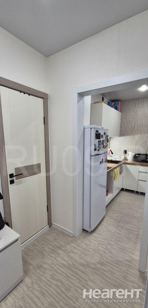 Продается 1-комнатная квартира, 34 м²