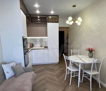 Продается 1-комнатная квартира, 45 м²