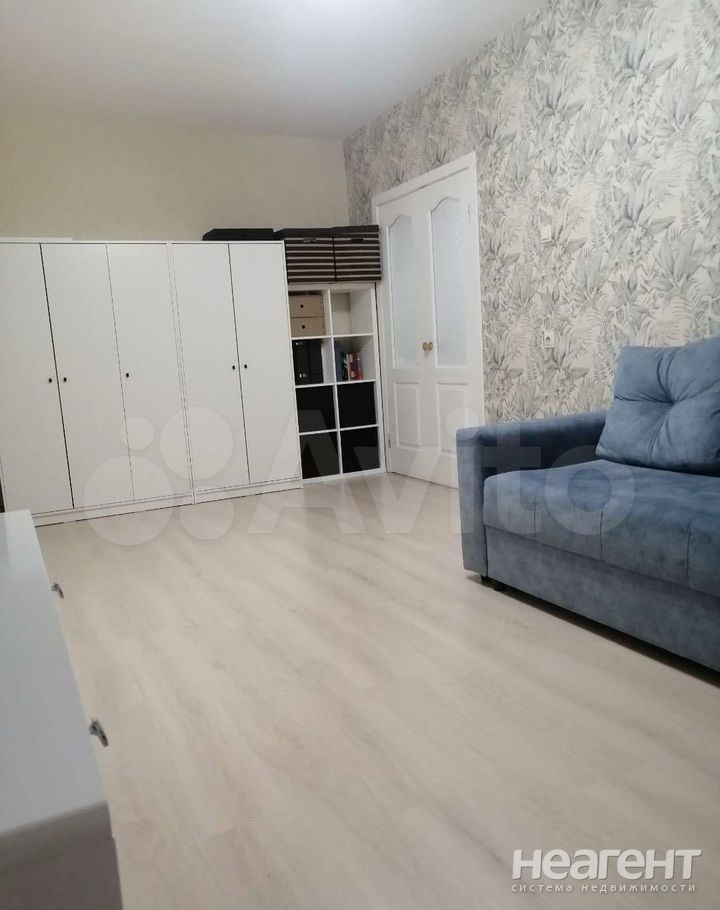 Продается 2-х комнатная квартира, 54 м²