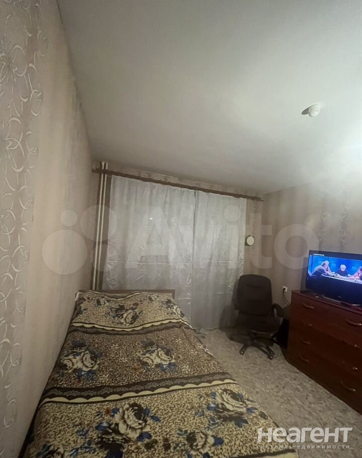 Сдается 1-комнатная квартира, 40 м²