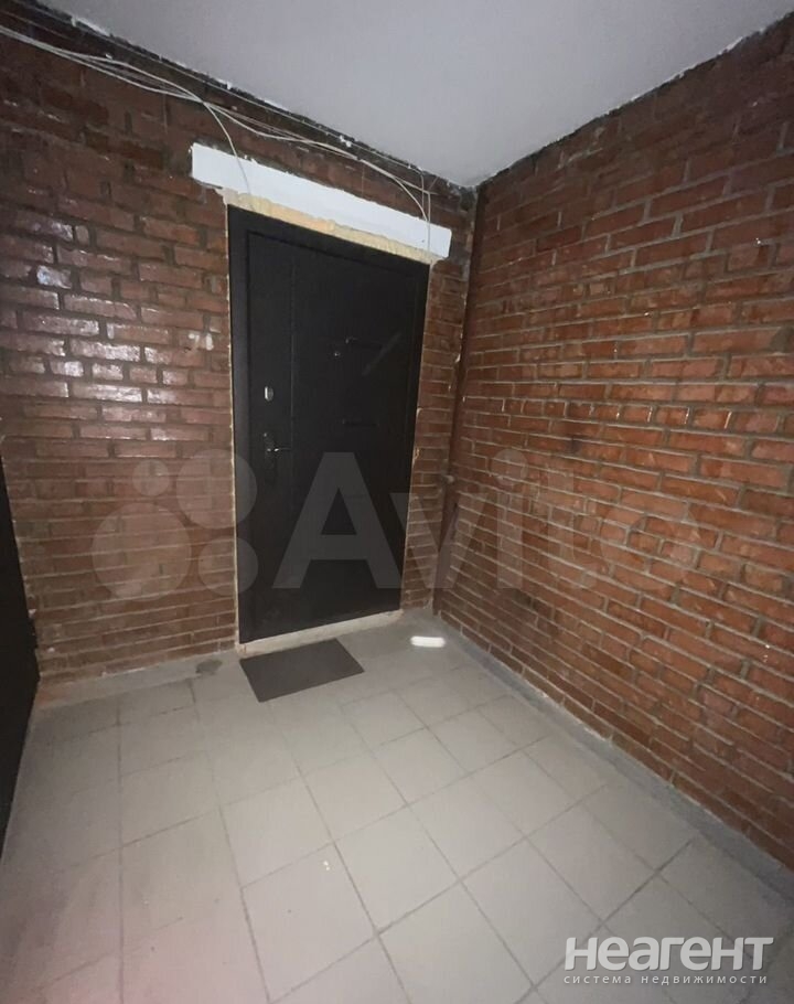 Сдается 1-комнатная квартира, 40 м²