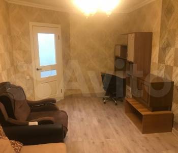 Сдается 1-комнатная квартира, 37 м²