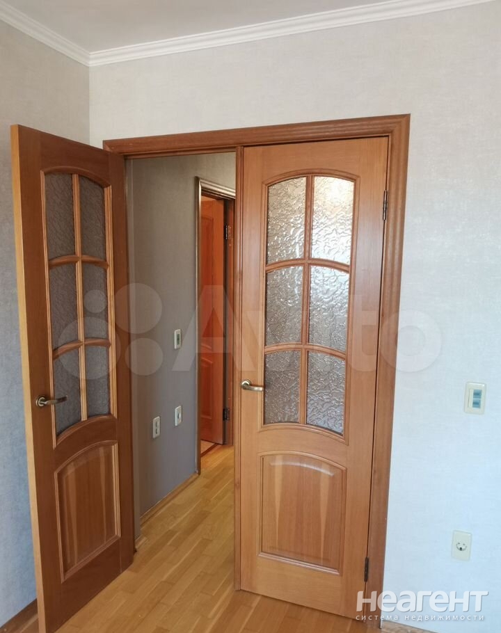 Продается 1-комнатная квартира, 52,5 м²