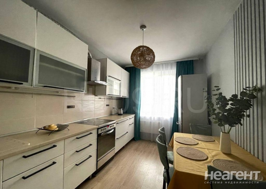 Сдается 2-х комнатная квартира, 60 м²