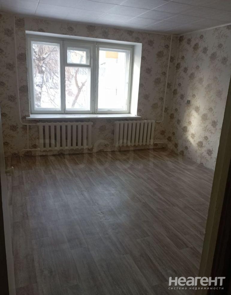 Продается 1-комнатная квартира, 34 м²