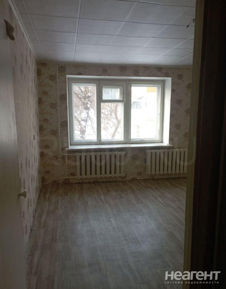 Продается 1-комнатная квартира, 34 м²