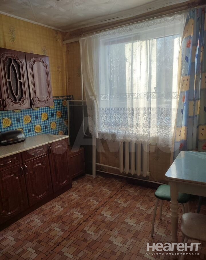 Продается 1-комнатная квартира, 29,9 м²