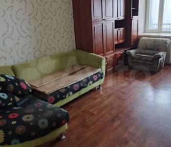 Продается 1-комнатная квартира, 44 м²