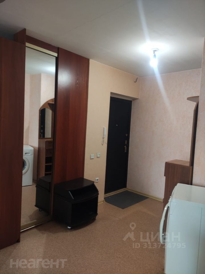 Продается 1-комнатная квартира, 43,8 м²