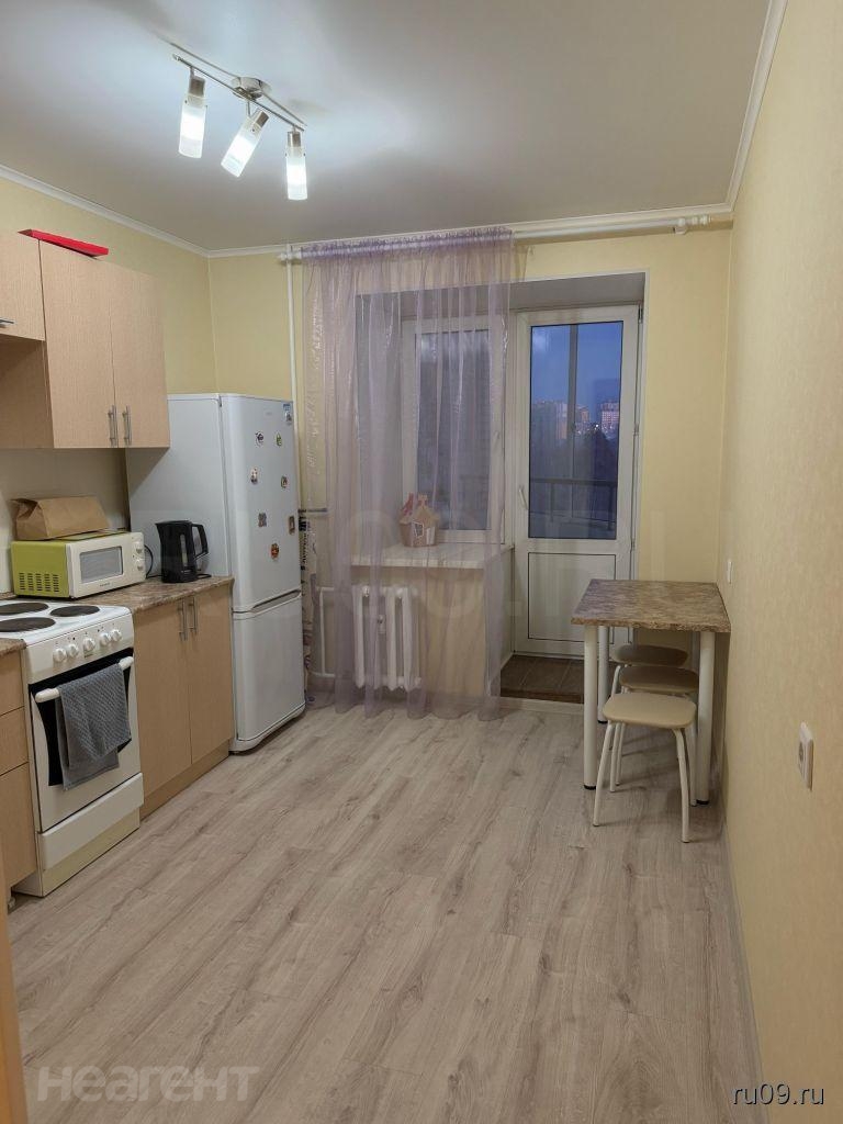 Сдается 1-комнатная квартира, 34 м²