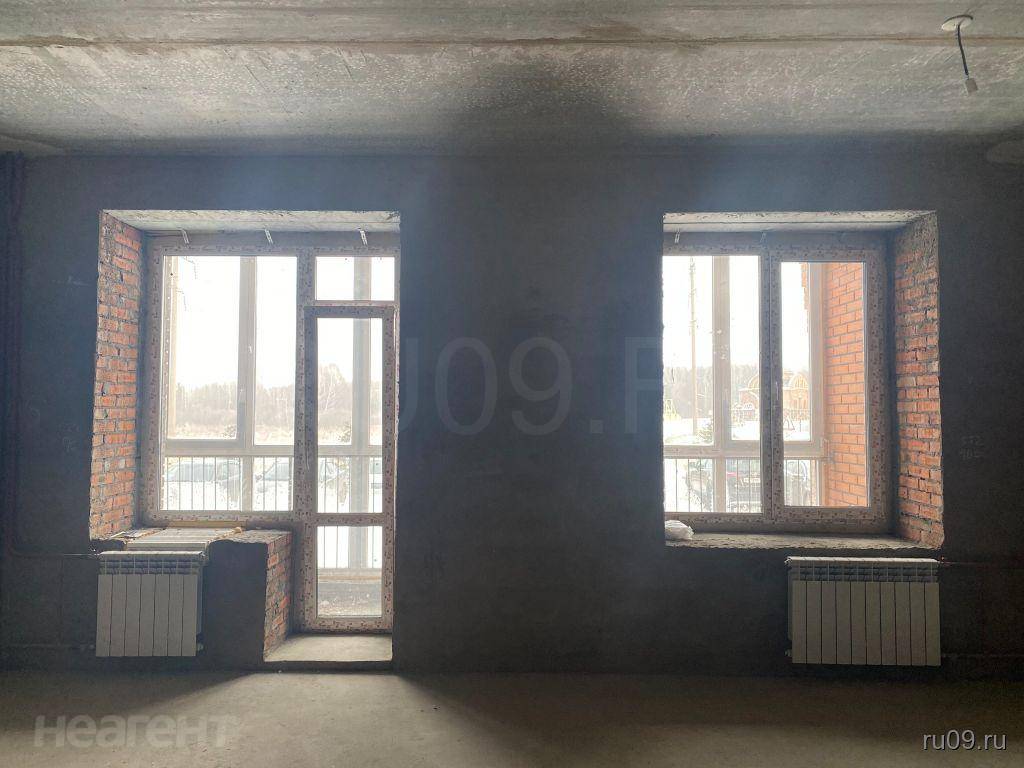 Продается 2-х комнатная квартира, 63 м²