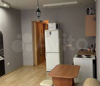 Продается 1-комнатная квартира, 28,5 м²