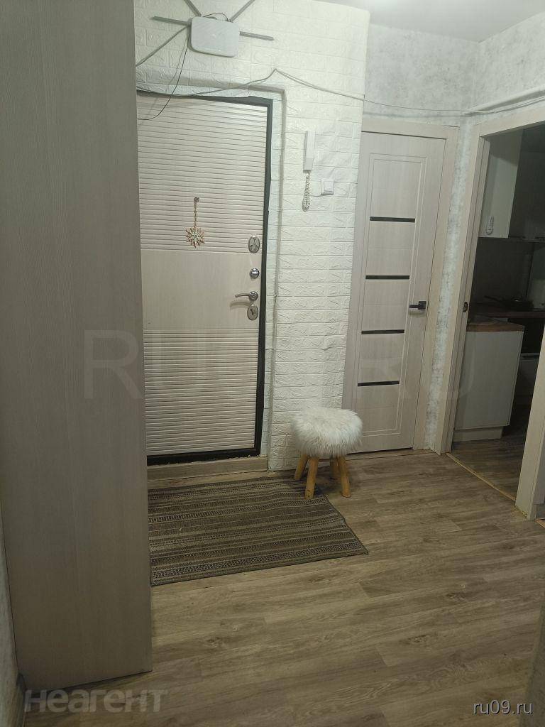 Продается 3-х комнатная квартира, 64 м²