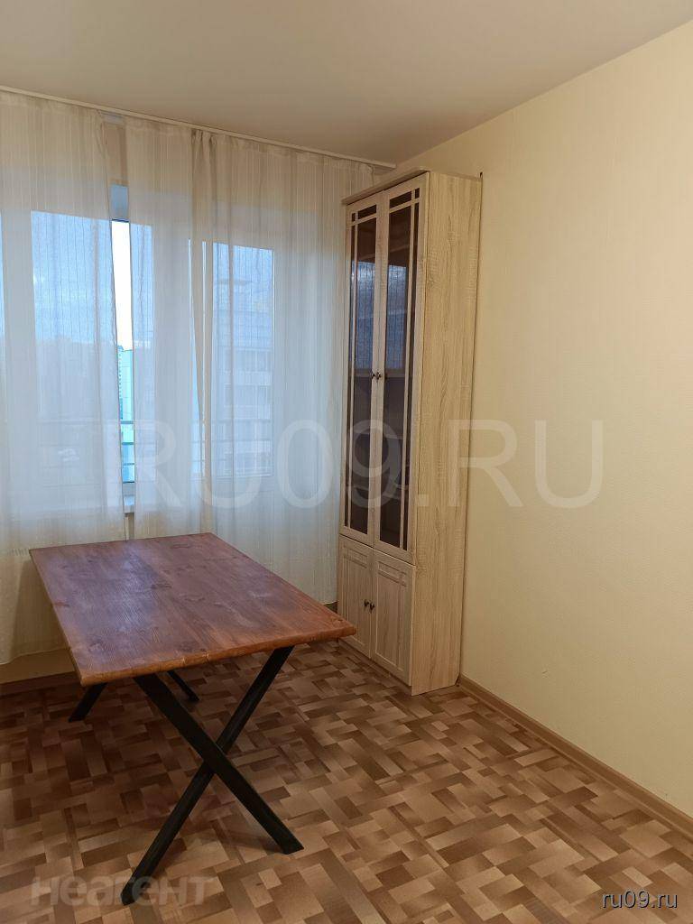 Сдается 1-комнатная квартира, 35 м²