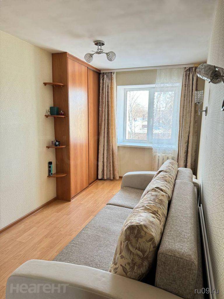 Продается 2-х комнатная квартира, 42 м²