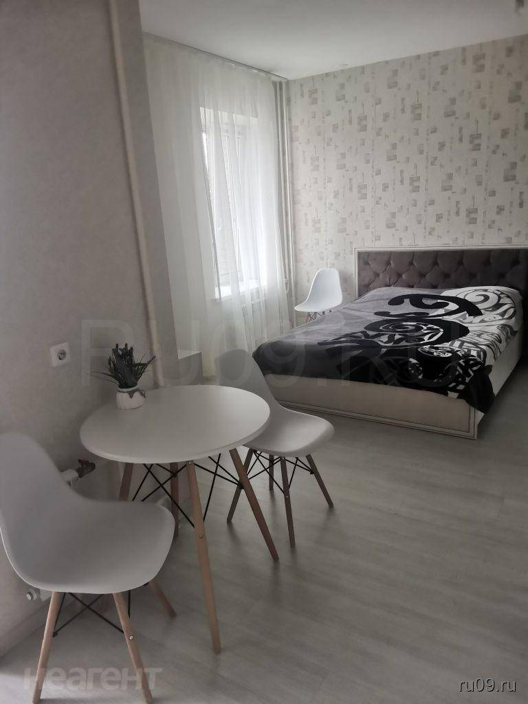 Сдается 1-комнатная квартира, 30 м²