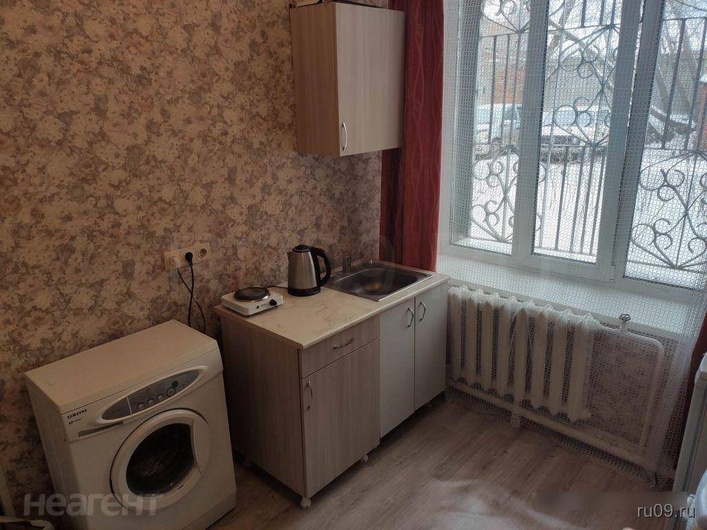 Сдается 1-комнатная квартира, 12 м²