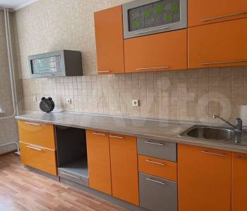 Продается 2-х комнатная квартира, 72 м²