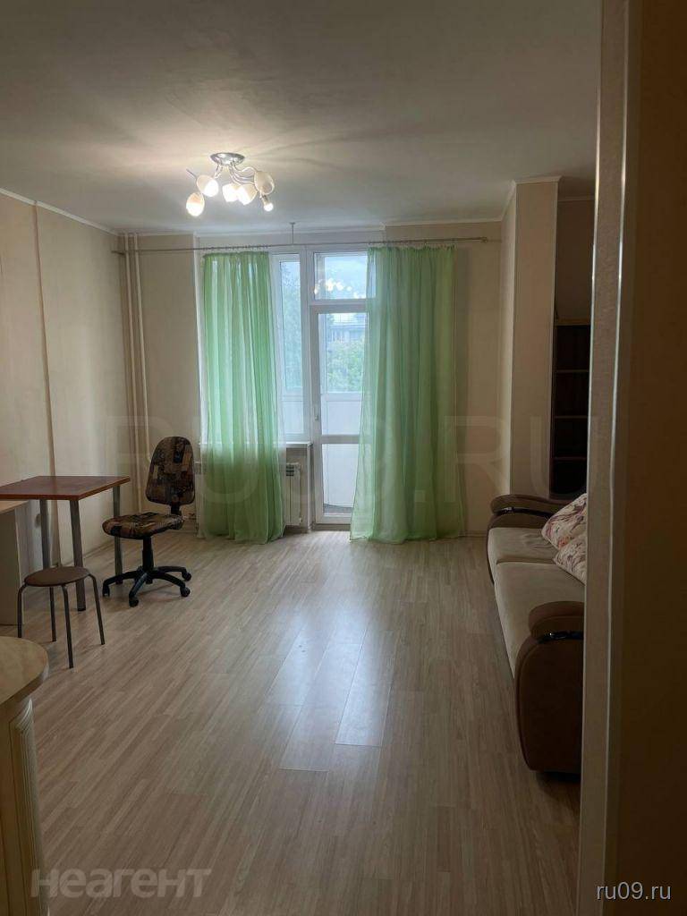 Сдается 1-комнатная квартира, 32 м²