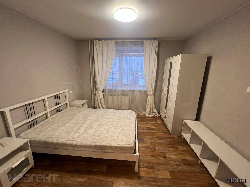 Сдается 2-х комнатная квартира, 60 м²